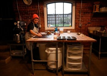 Prospect of rent hikes at Pepperell Mill causing ‘frenzy of concern’ about ripple effect in Biddeford