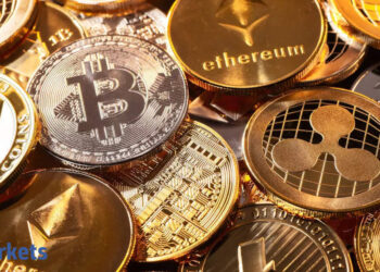 Top cryptocurrency prices today: Avalanche, Solana, Bitcoin zoom up to 16%