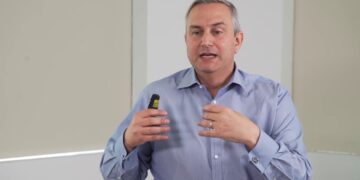 A Guide to Blockchain and Cryptocurrency