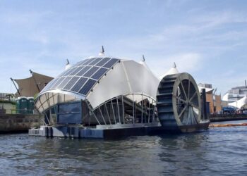 Fort Worth hopes for ripple effect from two new water wheels