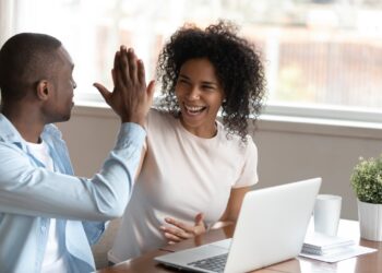 You Could’ve Made $1 Million Investing Less Than $1,500 in These 3 Cryptocurrencies