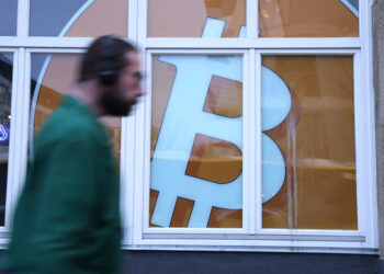 Founder of crypto lender Nexo says bitcoin could hit $100,000 in 2022