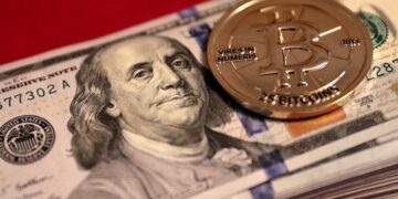 $21K in Cryptocurrency Stolen from Gulfport Woman