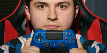 Cryptocurrency Enthusiasts Meet Their Match: Angry Gamers