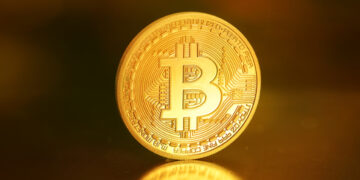 Bitcoin Below $40,000, Ethereum, Shiba Inu, Doge Down Up To 8%