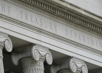 White House expected to issue cryptocurrency regulations next month