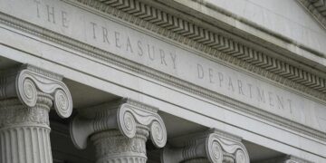 White House expected to issue cryptocurrency regulations next month