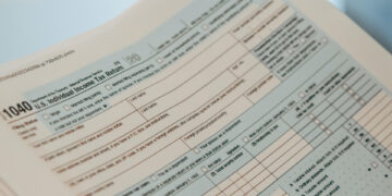 Coinbase Adds a Module to Address Cryptocurrency Taxes