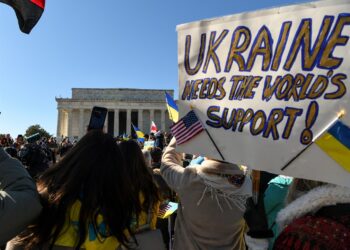 Bitcoin donations to Ukraine’s army surged as Russian forces rolled in, with R45 million coming from a single giver