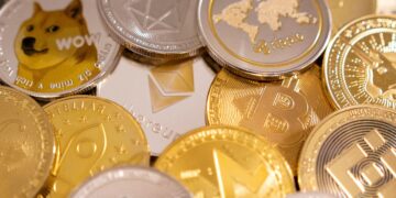 Cryptocurrency firm Circle doubles valuation to $9 bln in tweaked SPAC deal