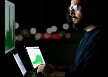 Finder’s crypto prediction panel turns bearish on Dogecoin and Ripple; still slightly bullish on Bitcoin