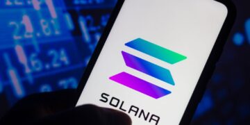 Solana’s Funding Feud Raises Familiar Complaints