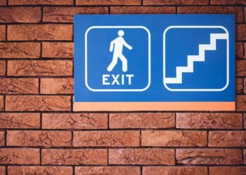 For the first time in 7 weeks, Bitcoin and Etherum see heavy outflows worth $110M