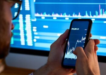 Should You Buy Litecoin (LTC) Thursday?