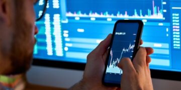 Should You Buy Litecoin (LTC) Thursday?