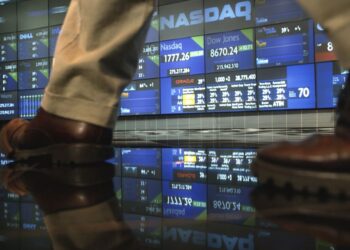 XRP Army Drives Bumper Sales in Ripple Stock Despite SEC Probe