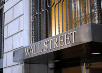 Blockchain Technology Will Completely Revolutionize Wall Street