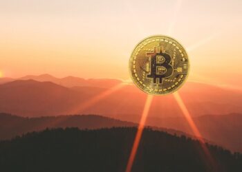 Here’s Why This Bitcoin Analyst Thinks BTC Is Approaching A Critical Juncture