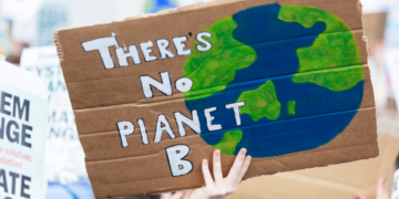 Blockchain Tech Is Key to Combating Climate Change, Report Says