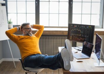 2 Top Cryptocurrencies to Buy and Hold Forever