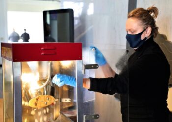 Army volunteer hopes to create positive ripple effect across community | Article