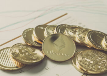 Researcher Urges Full Disclosure About Stablecoin Investment Risks By CoinQuora