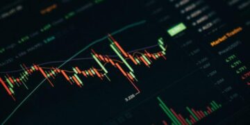 Ethereum-based Terra Competitor Maker ($MKR) Jumps amid ‘Major Whale Activity’