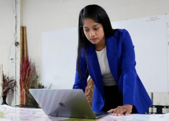 Digital Currencies Flow to Campaigns, but State Rules Vary | California News