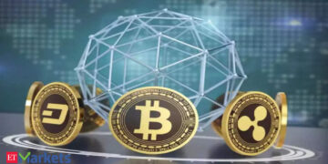 Polygon drops 3%; Bitcoin, Ethereum & Solana fall 1% each