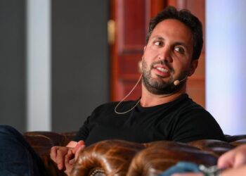 Multicoin Dives Into Sliding Market With $430 Million Blockchain Venture Fund