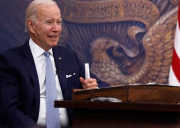 US Tech Bill Creates White House Blockchain Adviser Role