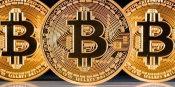 Bitcoin And Other Altcoins Gain For Second Week; Major Cryptos Face Pressure Now