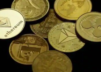 Cryptocurrency prices today: Bitcoin falls to one-week low, other tokens also sink