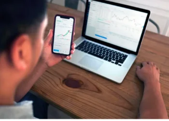 BTC, AVAX, and LINK Price Poised For Short-Term Rally Soon! Analyst Michal van de Poppe Maps The Levels