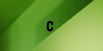 Dear Cardano [ADA] holders, this is the real state of whaling around