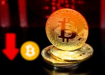 Bitcoin (BTC) Cools After Weekend Rally, Analyst Says Watch Out For S&P 500 Moves