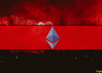 Crypto Market Cap Slips Below $1 Trillion as Altcoins Bleed Out (Market Watch)