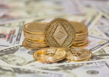 If You Invested $1,000 In Bitcoin, Dogecoin And Ethereum At The Start Of 2021, Here’s How Much You’d Have Today By Benzinga