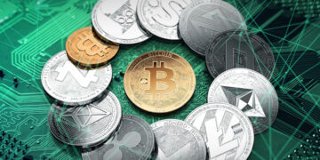 XRP Jumps over 7%, BTC, Altcoins Trade Flat