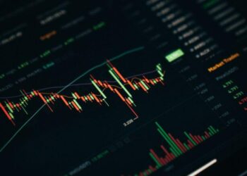 Institutional Investor Bets on Cardano ($ADA) Quadruple as Bitcoin Shorts Grow