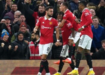 Ronaldo absence ‘didn’t make a ripple’ in Man Utd dressing room as he left Old Trafford