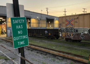 Ripple effects: As 4th rail union rejects deal, pending strike could effect Holiday season – WTVC