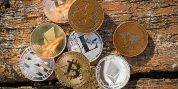 Ben Armstrong Spreads FUD Calls on Solana, Asking Investors to Run By CoinEdition