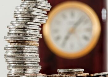 Cardano (ADA) Price Prediction 2025-2030: How good an idea is going long on ADA?