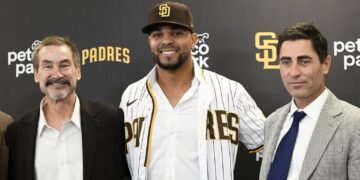 Xander Bogaerts signing shakes up Padres’ defense
