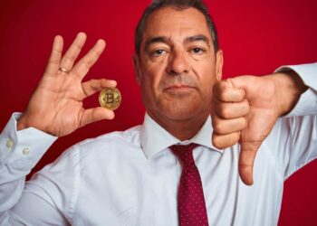 2022 ratings: Bitcoin was most hated cryptocurrency, ETH and SOL