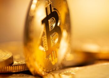 Traders and Investors Are Bullish on These Two Altcoins By CoinEdition