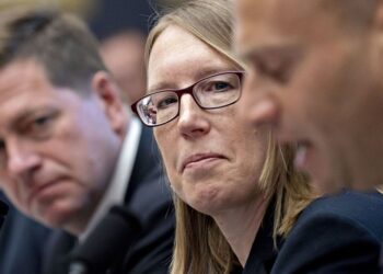 Commissioner Hester Peirce calls for SEC rule on cryptocurrency