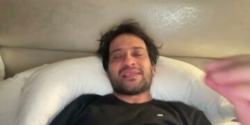 Aaj Shuru sey seekho Lo Dosto abi Time hai.